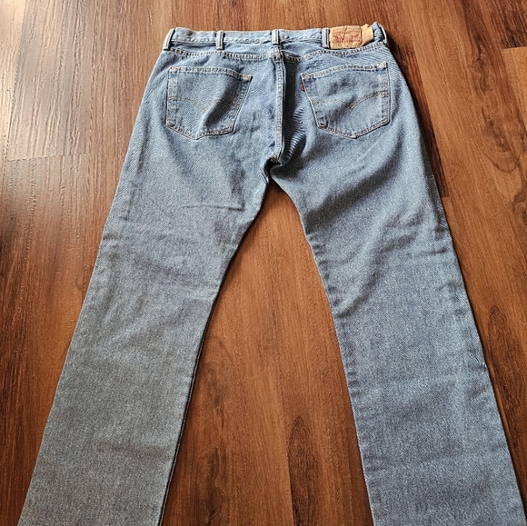 Mens levis 501 button fly jeans - Picture 8 of 10